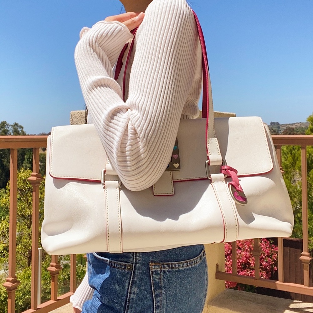 White Dooney & Burke hearts satchel bag